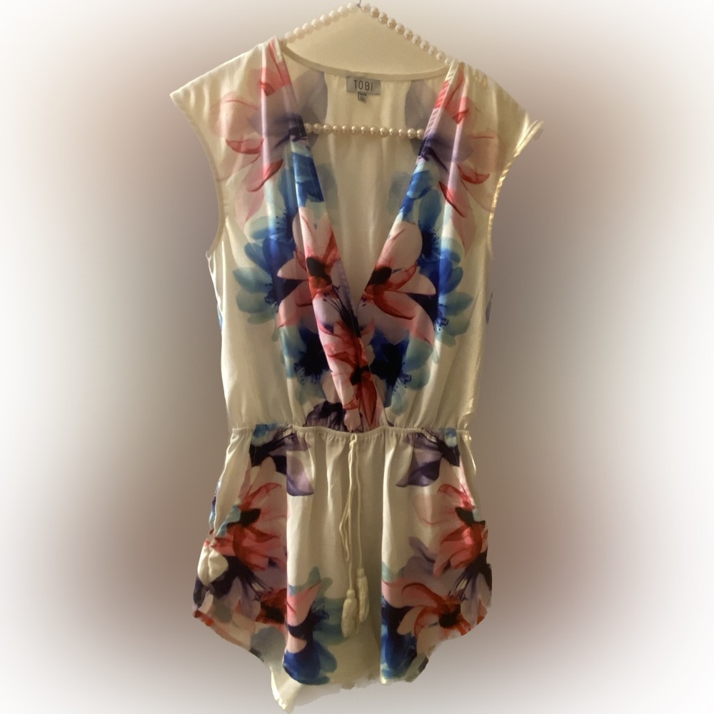 Tobi floral romper